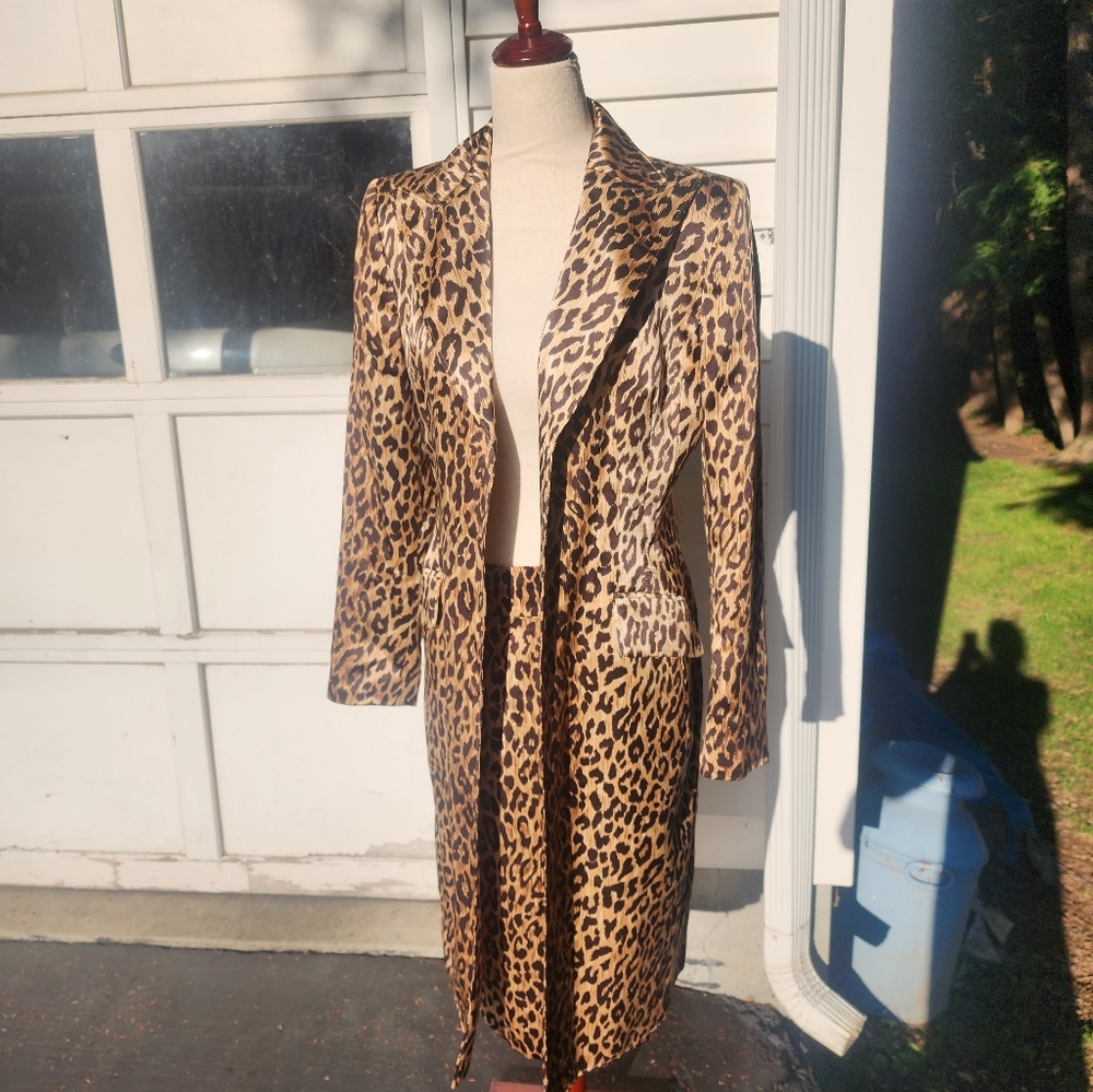Anne Klein Silk Trench Coat and Skirt Size 4